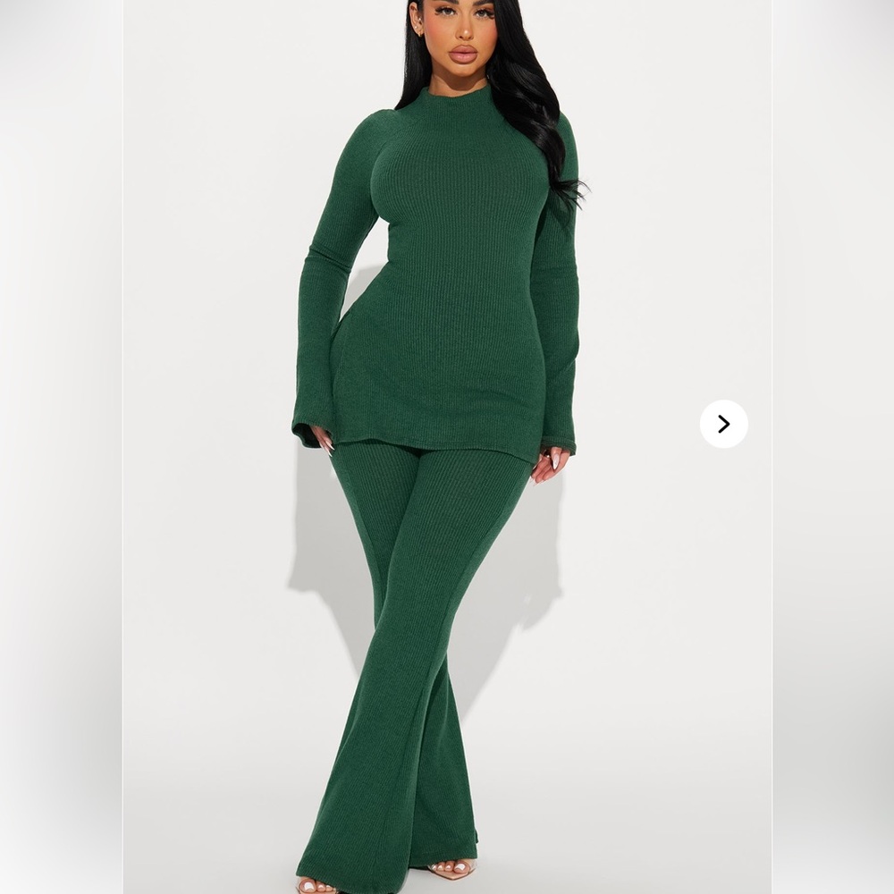 NWT FN two piece set